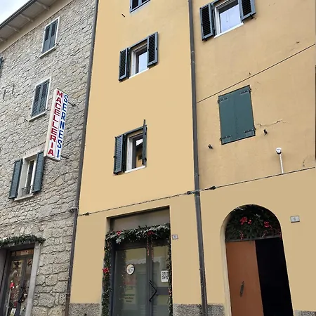 Апартаменты Torre Antica 2 Montese
